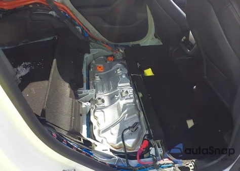 2022 Tesla Model Y Long Range Dual Motor All-Wheel Drive from USA, damaged, VIN 7SAYGDEE1NF425622